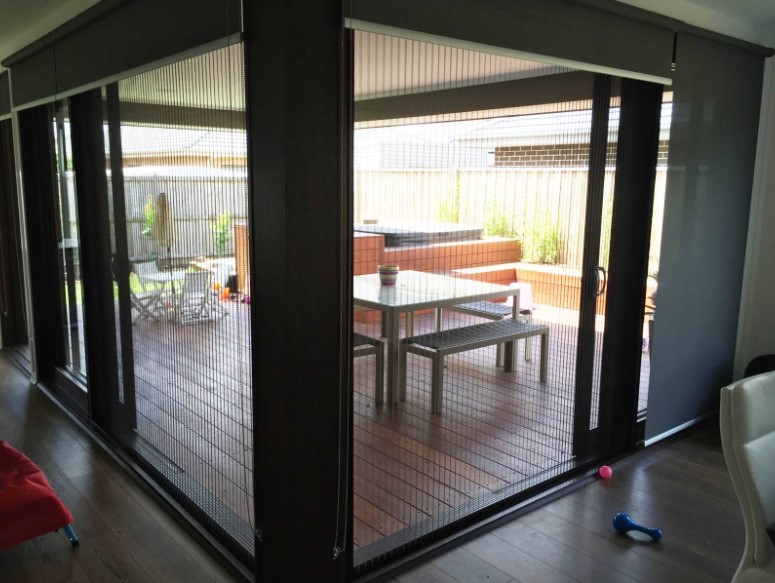 Comfort and Style of Retractable Screens